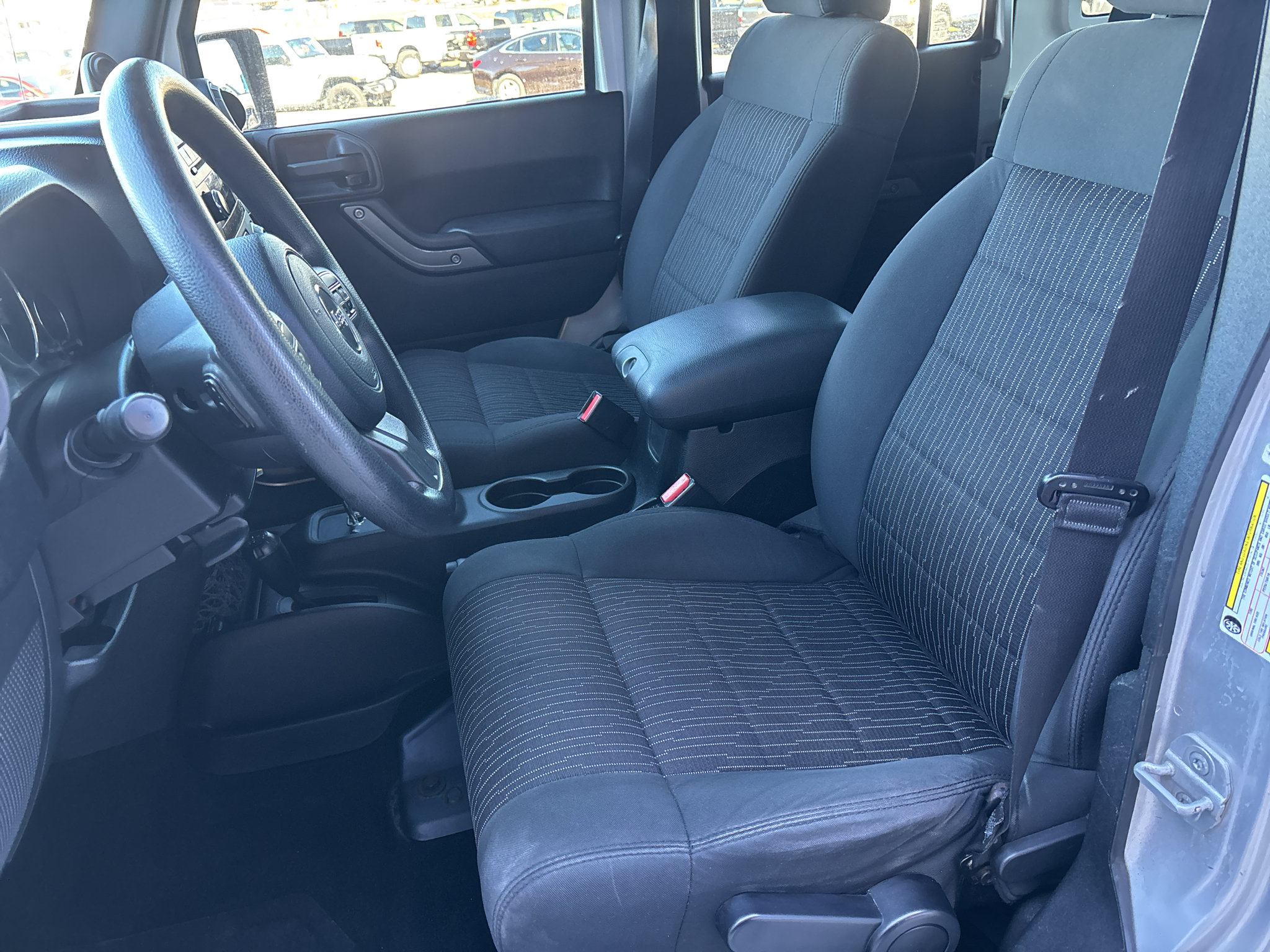 Used 2012 Jeep Wrangler Unlimited Sport AWD/4WD image 9