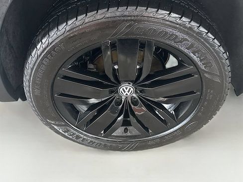 Used 2019 Volkswagen Atlas SEL AWD/4WD image 33