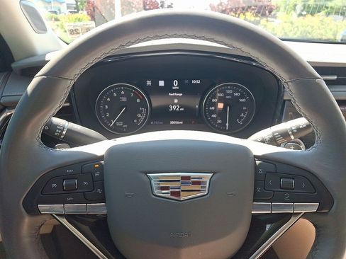 Certified 2023 Cadillac XT6 Premium Luxury w/ Technology Package AWD/4WD image 22