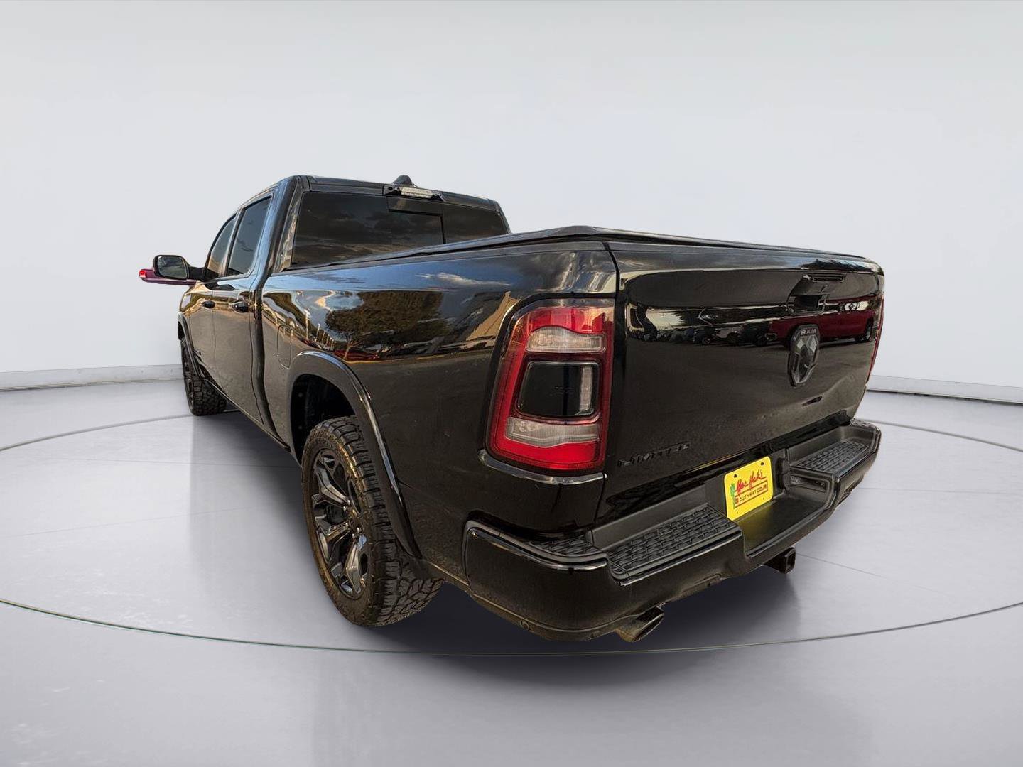 Used 2022 RAM 1500 Limited RWD image 9