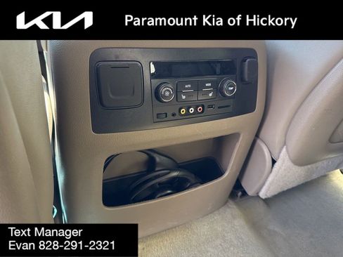 Used 2016 GMC Yukon SLT w/ Open Road Package image 16