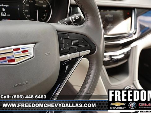 Certified 2023 Cadillac XT6 Premium Luxury image 23