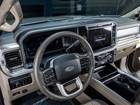 Used 2026 Ford F350 Platinum image 17