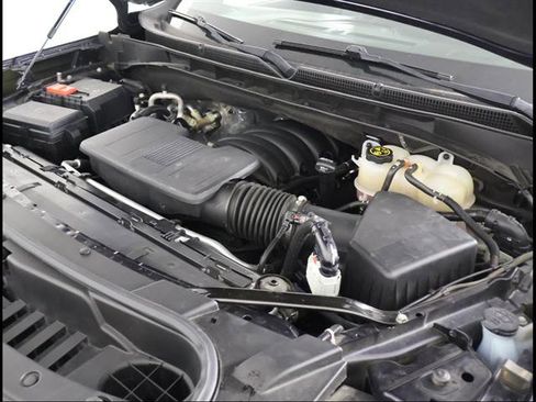 Used 2023 GMC Yukon SLT w/ SLT Premium Package RWD image 12