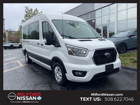 Used 2023 Ford Transit 350 XLT RWD image 8