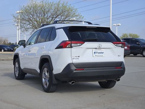 Certified 2025 Toyota RAV4 XLE w/ Convenience Package image 5