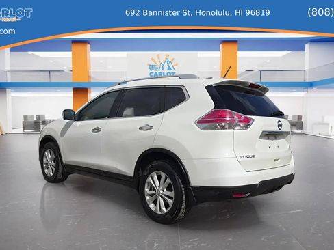Used 2016 Nissan Rogue SV w/ SV Premium Package FWD image 14