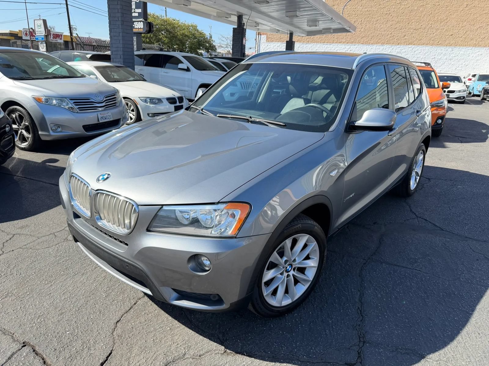 Used 2013 BMW X3 xDrive28i AWD/4WD image 2