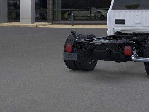 New 2026 Ford F450 XL w/ XL Chrome Package image 18
