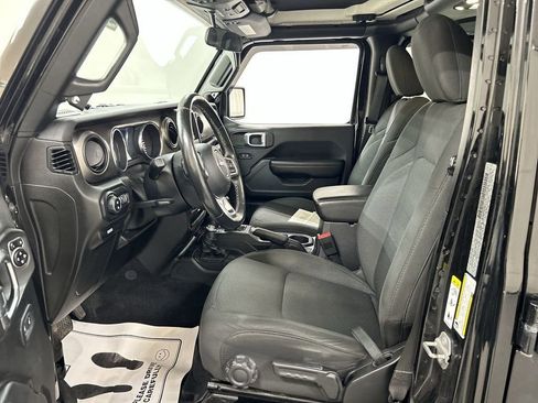 Used 2020 Jeep Gladiator Sport w/ Quick Order Package 24S AWD/4WD image 9