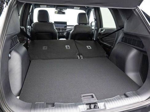 Used 2024 Ford Escape ST-Line Elite image 10