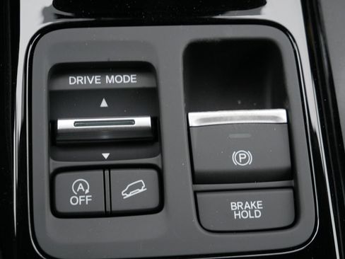 New 2026 Honda Pilot Touring image 21