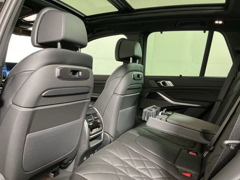 New 2026 BMW X5 xDrive40i w/ Executive Package image 24