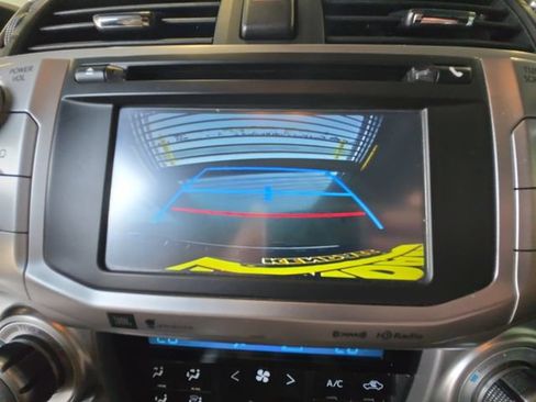 Used 2018 Toyota 4Runner Limited AWD/4WD image 16