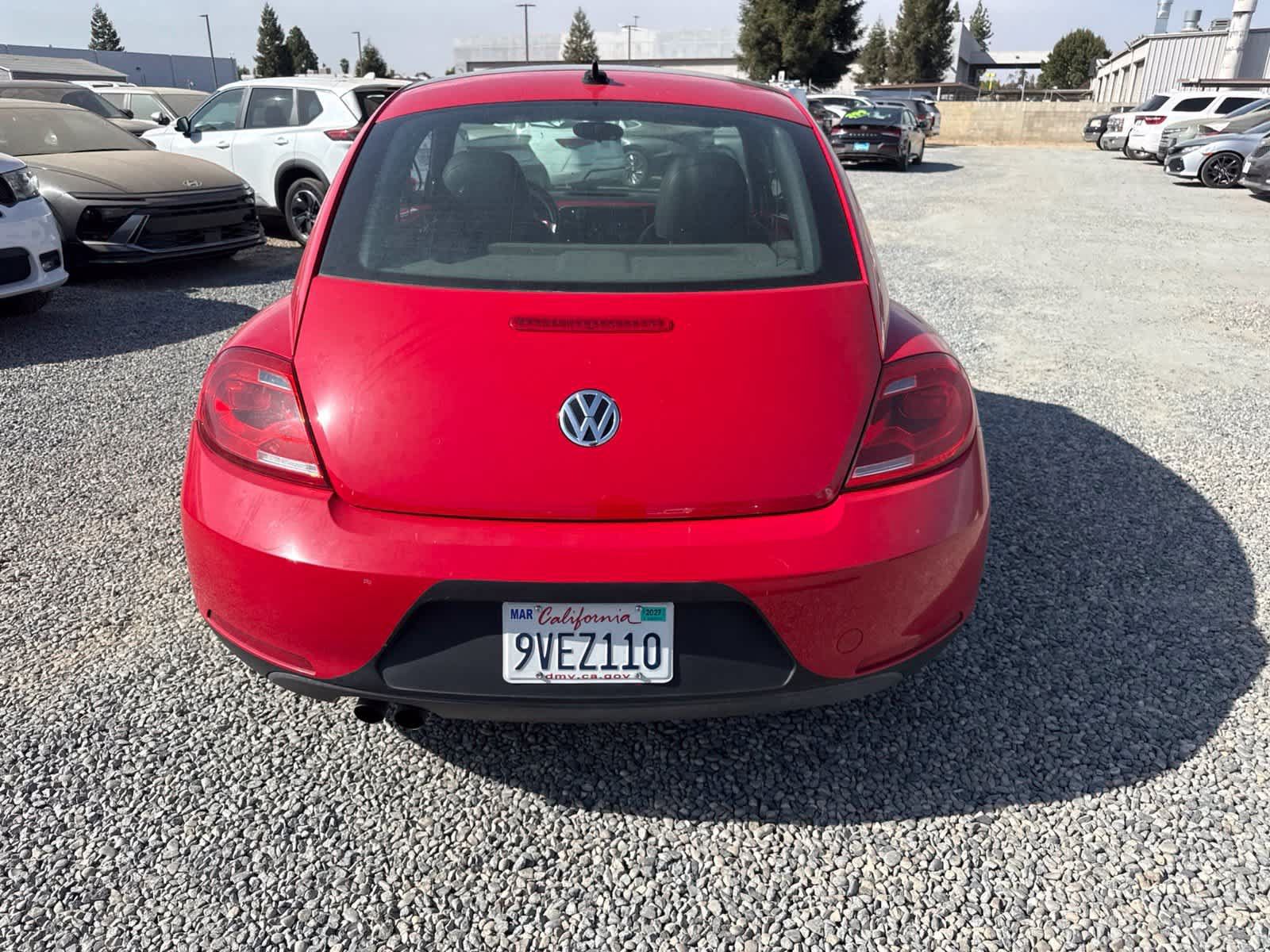 Used 2013 Volkswagen Beetle 2.5 FWD image 6