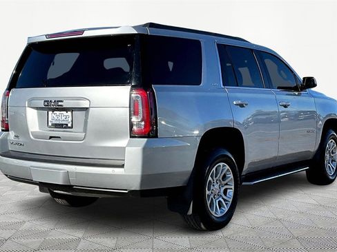 Used 2020 GMC Yukon SLT image 2