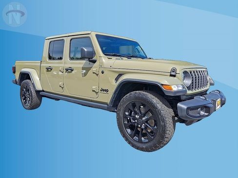 Used 2025 Jeep Gladiator Sport AWD/4WD image 1