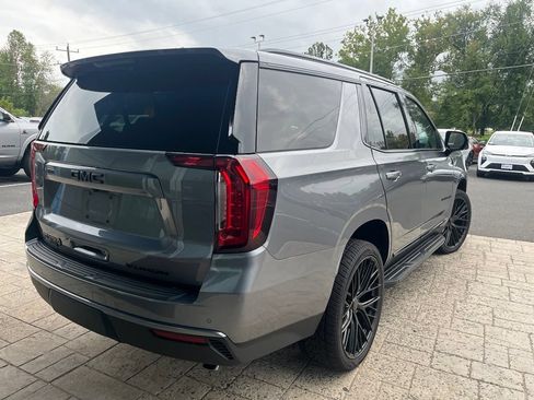 Used 2021 GMC Yukon SLT w/ SLT Luxury Package AWD/4WD image 3