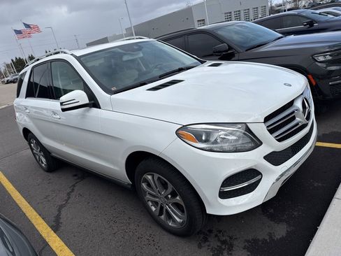 Used 2016 Mercedes-Benz GLE 350 4MATIC image 3