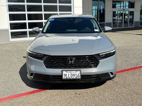 Used 2024 Honda Accord EX-L image 2