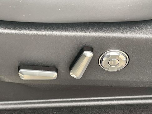 New 2026 Lincoln Navigator L Reserve w/ Jet Appearance Package image 14