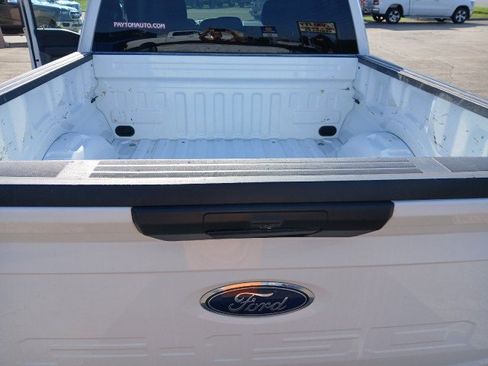 Used 2022 Ford F150 XLT AWD/4WD image 18