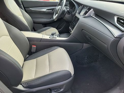 Used 2023 INFINITI QX55 Luxe w/ Cargo Package image 14