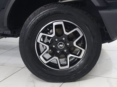 Used 2022 Ford Bronco 4-Door image 13