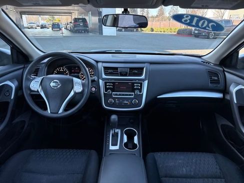 Used 2018 Nissan Altima 2.5 S image 26