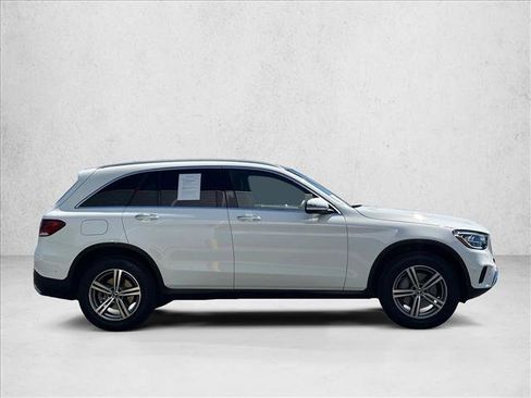 Certified 2022 Mercedes-Benz GLC 300 image 4