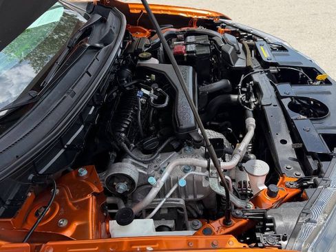 Used 2018 Nissan Rogue SL FWD image 24