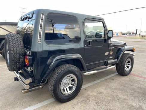 Used 1999 Jeep Wrangler Sahara image 4
