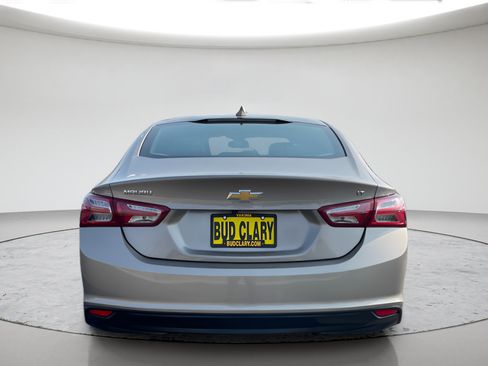 Used 2022 Chevrolet Malibu LT FWD image 4