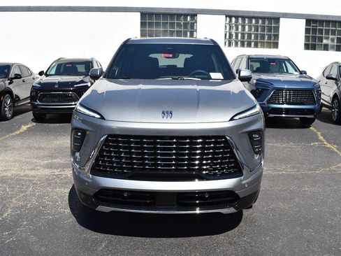 New 2026 Buick Enclave Avenir w/ Super Cruise Package image 2