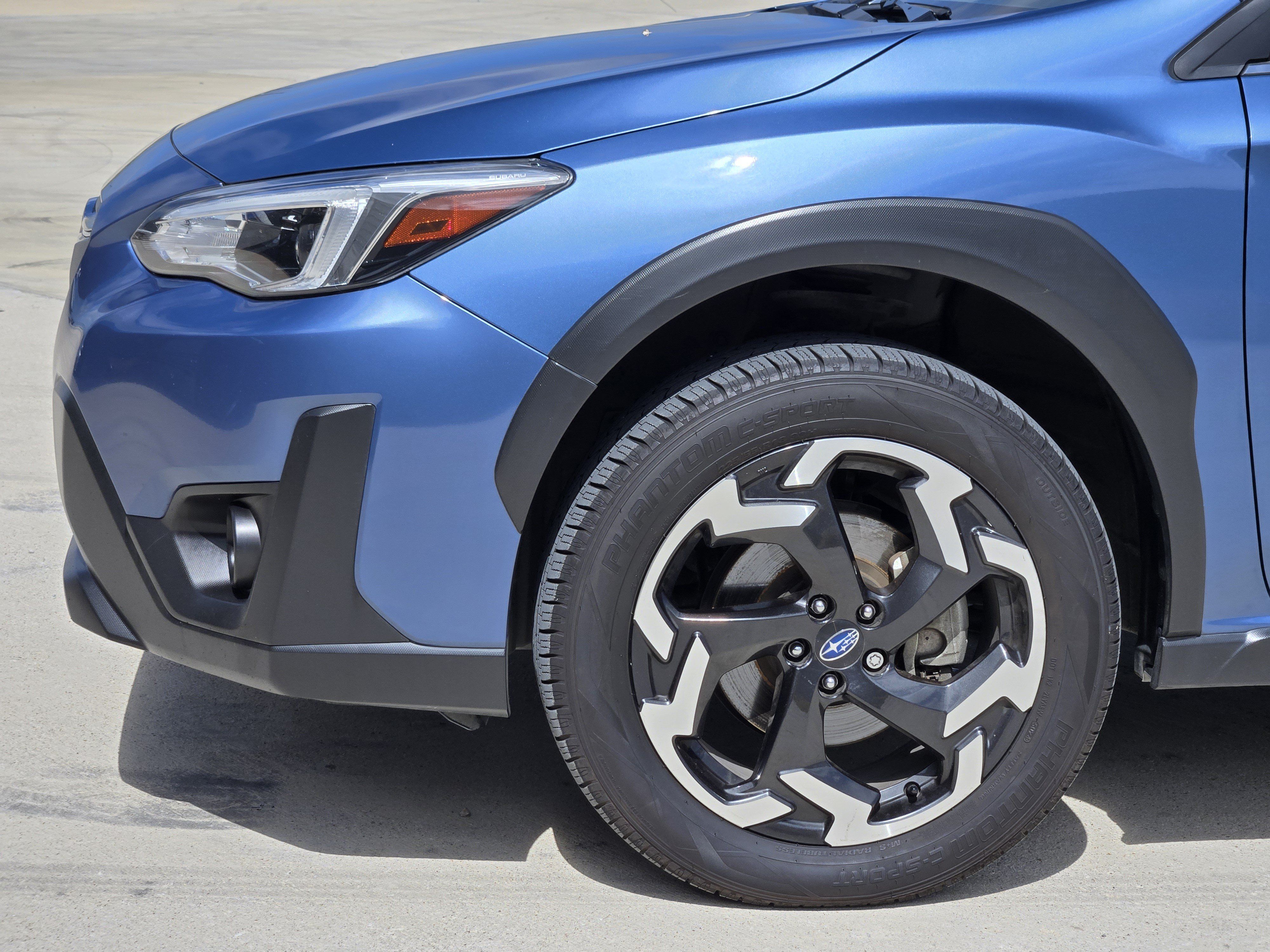 Used 2021 Subaru Crosstrek 2.5i Limited w/ Moonroof Package 2 AWD/4WD image 8