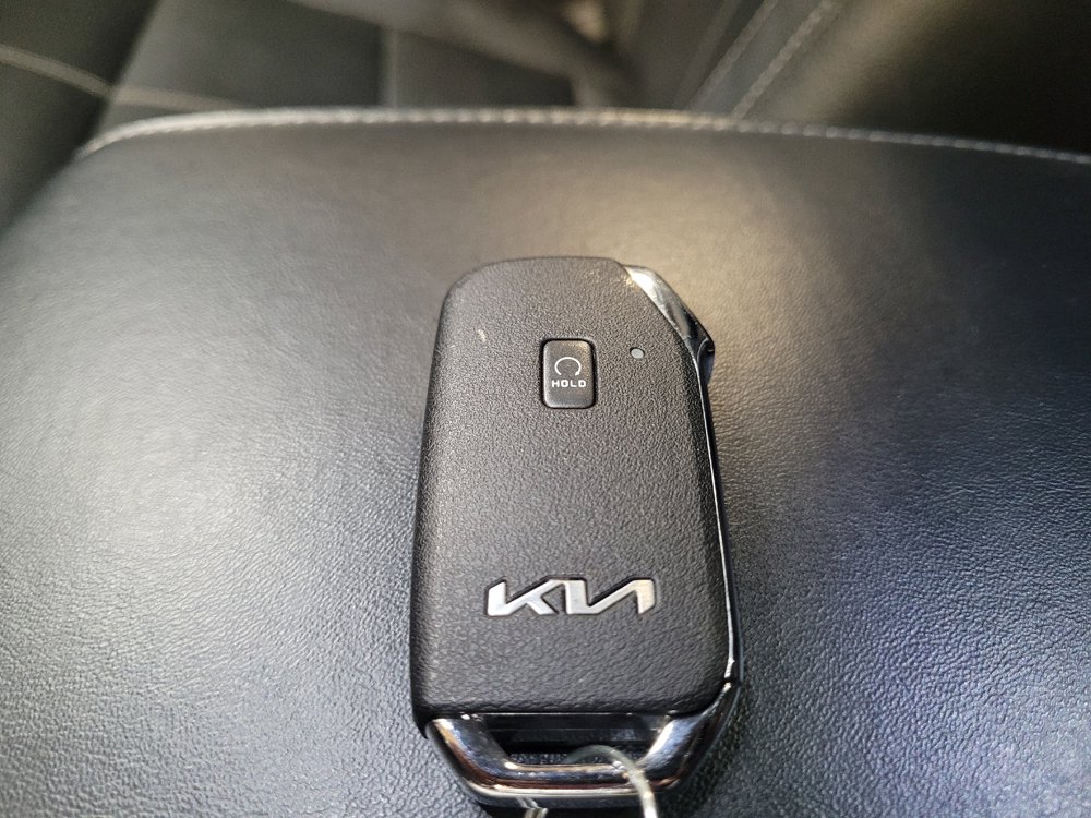 Used 2022 Kia Telluride EX w/ EX Premium Package AWD/4WD image 32