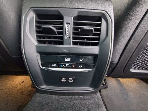 Used 2021 BMW 330i Sedan w/ Driving Assistance Package image 69