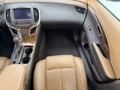 Used 2014 Buick LaCrosse Premium w/ Driver Confidence Package FWD image 28