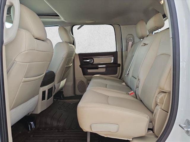 Used 2015 RAM 2500 Laramie w/ Convenience Group AWD/4WD image 16