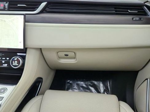 Used 2021 Jaguar F-PACE S image 36