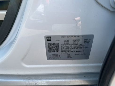 Used 2024 Buick Enclave Essence w/ Experience Buick Package AWD/4WD image 33