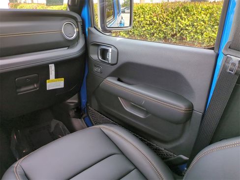 New 2025 Jeep Wrangler Sahara w/ Safety Group image 18