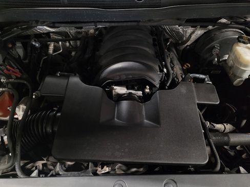 Used 2014 Chevrolet Silverado 1500 LTZ RWD image 30