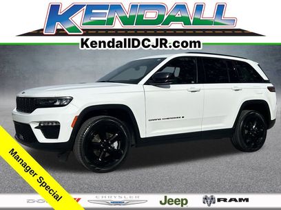 Certified 2024 Jeep Grand Cherokee Limited w/ Black Appearance Package