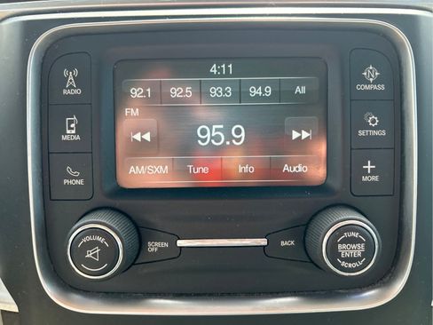 Used 2018 RAM 2500 SLT AWD/4WD image 27