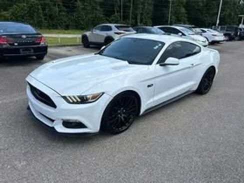 Used 2017 Ford Mustang GT w/ GT Performance Package RWD image 1