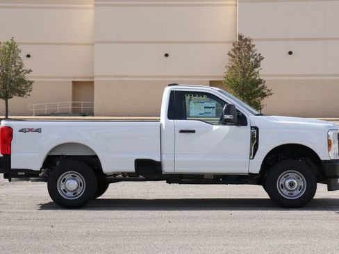 New 2026 Ford F250 XL w/ Snow Plow Prep Package image 8