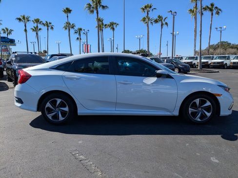 Used 2019 Honda Civic LX image 3
