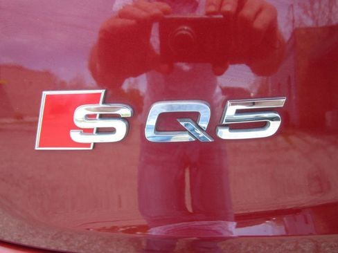 Used 2019 Audi SQ5 Prestige AWD/4WD image 39