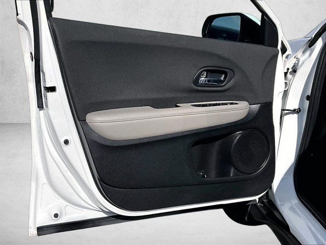 Used 2021 Honda HR-V LX image 17